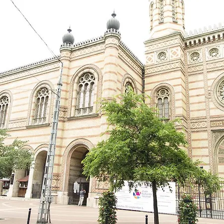 Real Wesselenyi Апартаменты Будапешт