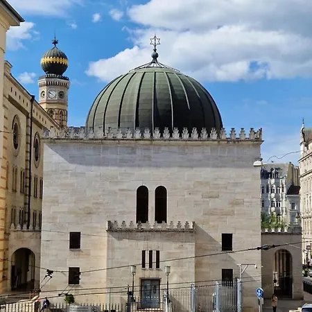 Real Wesselenyi * Budapest