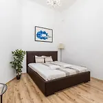 Real Wesselenyi Апартаменты *